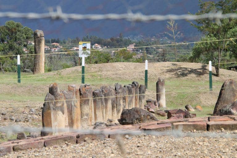 El Infiernito – standing stones, Dec.2016 (Villa de Leyva)