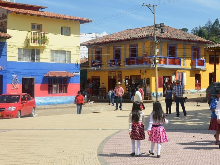 Raquira – girls, Dec.2016 (Ráquila)