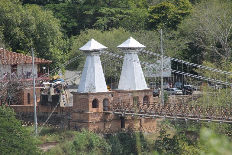 Santa Fe de Antioquia – end of the bridge, Dec.2016 (Santa Fé de Antioquia)