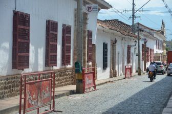 Santa Fe de Antioquia – quiet street, Dec.2016