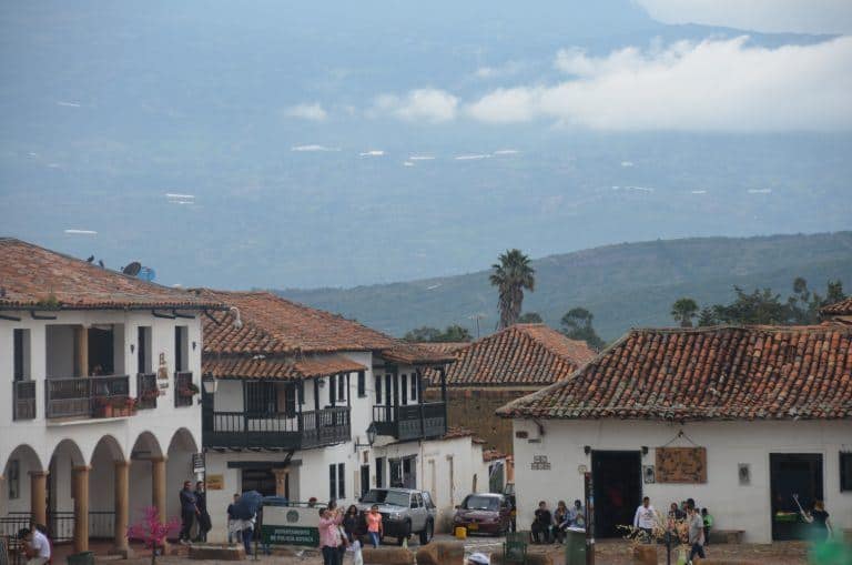 Villa de Leyva – floating cloud, Dec.2016 (Villa de Leyva)