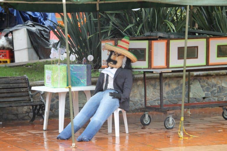 Guatape (4) (Guatape)