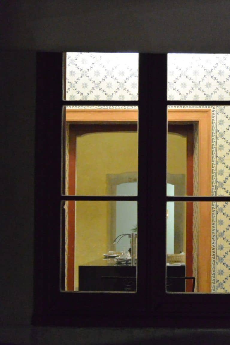 Estoi – through the window, Feb.2017 (Estoi)