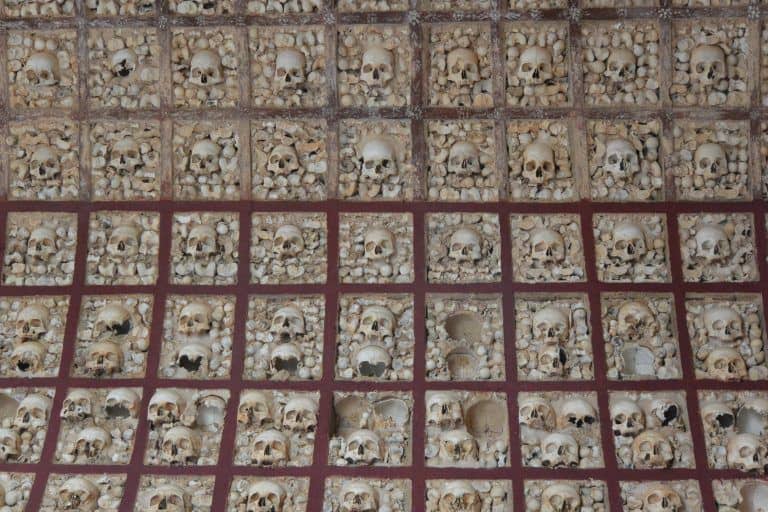 Faro, Igreja do Carmo – Chapel of Bones 2, Feb.2017 (Faro)
