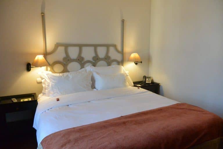 Tavira, hotel – bedroom, Feb.2017 (Tavira)