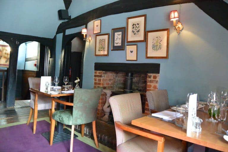 Winchester, restaurant – inside 2, Mar.2017 (Winchester)