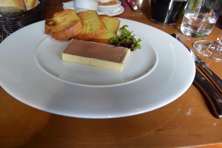 Winchester, restaurant – pate, Mar.2017 (Winchester)