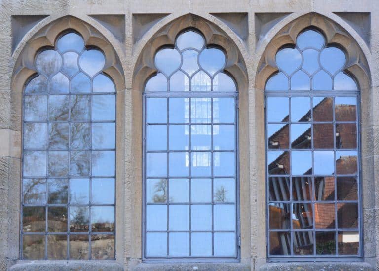 Winchester – tall windows, Mar.2017 (Winchester)