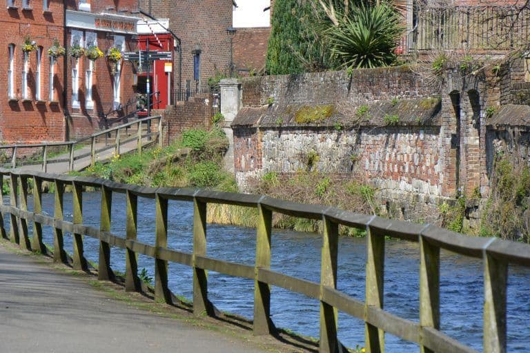 Winchester – along the river, Mar.2017 (Winchester)
