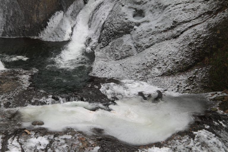 Fukuroda, the waterfall – basin of the waterfall, Dec.2017 (Ibaraki)