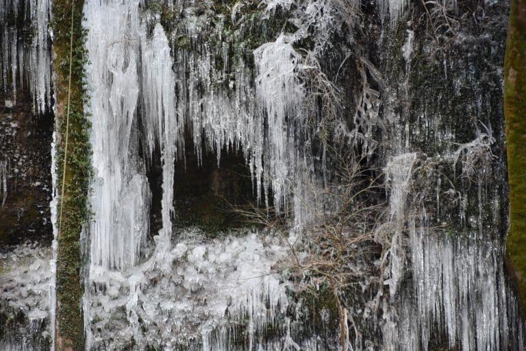Fukuroda, the waterfall – frozen water, Dec.2017 (Ibaraki)