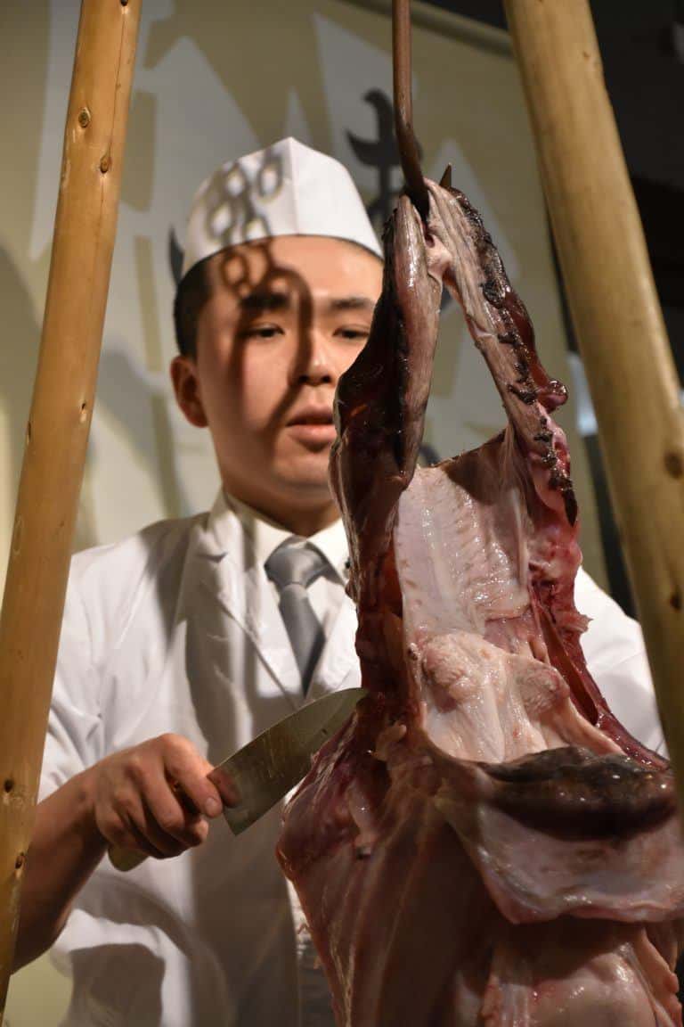 Ibaraki, cutting the monkfish show – chef, Dec.2017 (Ibaraki)