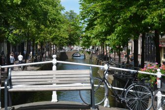 Delft – yellow bicycle, June 2017