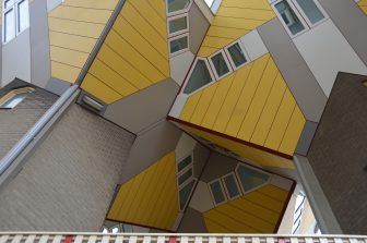 strange buildings in Rotterdam