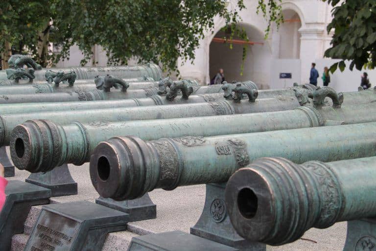 Moscow Kremlin – row of cannons, Aug.2017 (Moscow)