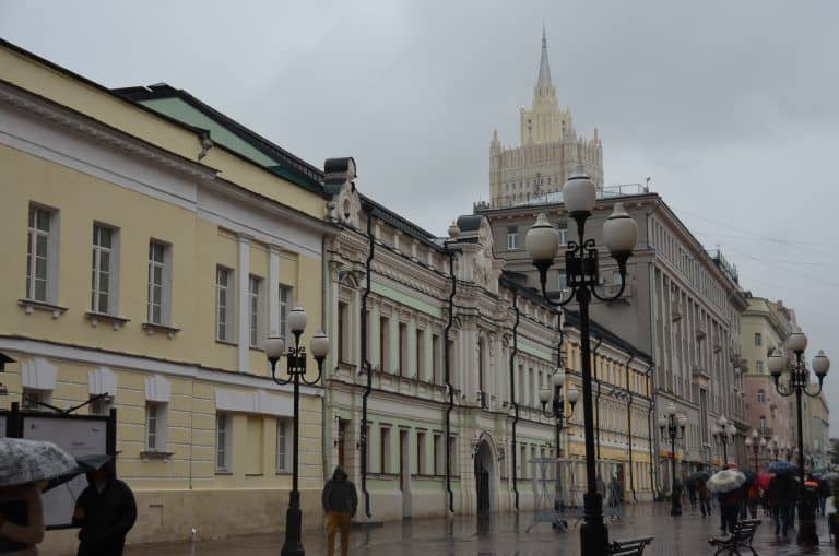 雨のモスクワ、最後は迷子