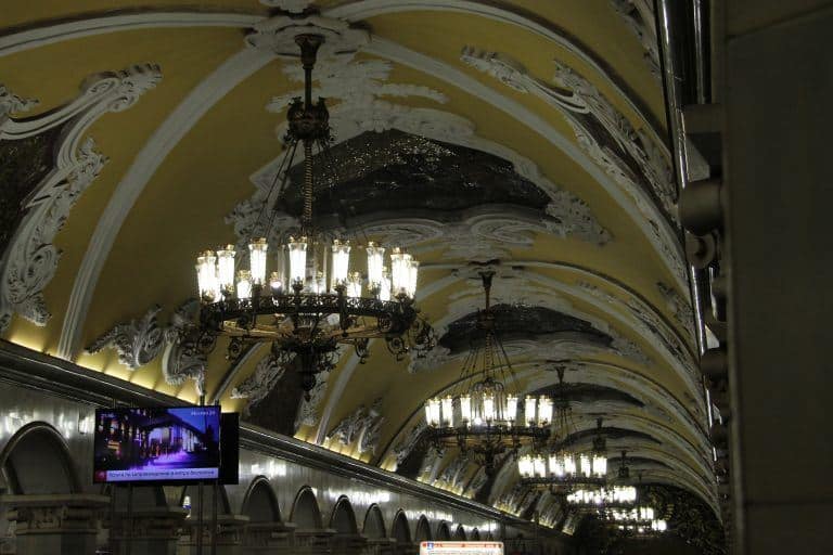 Moscow metro – lamps at Komsomolskaya, Aug.2017 (Moscow)