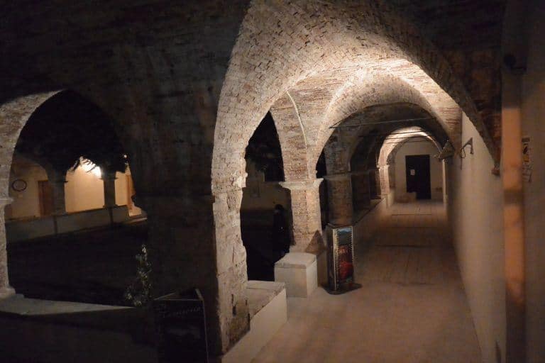 Guardiagrele, Church of San Francesco of Assisi – cloister, Nov.2017 (Abruzzo)
