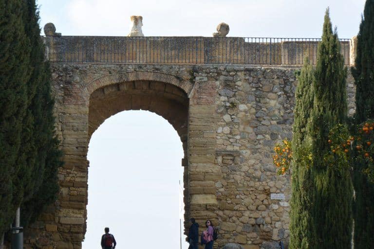 Antequera, Alcazaba – Arco de los Gigantes, Feb.2018 (Antequera) (Andalucia)