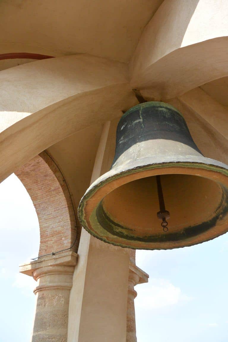 Antequera, Alcazaba – bell, Feb.2018 (Antequera) (Andalucia)