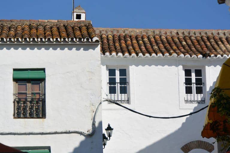 Marbella – house and cable, Feb.2018 (Marbella) (Andalucía)