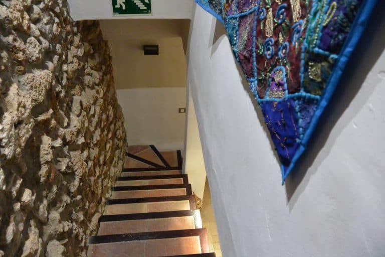 Marbella, La Villa Marbella – staircase, Feb.2018 (Marbella) (Andalucía)