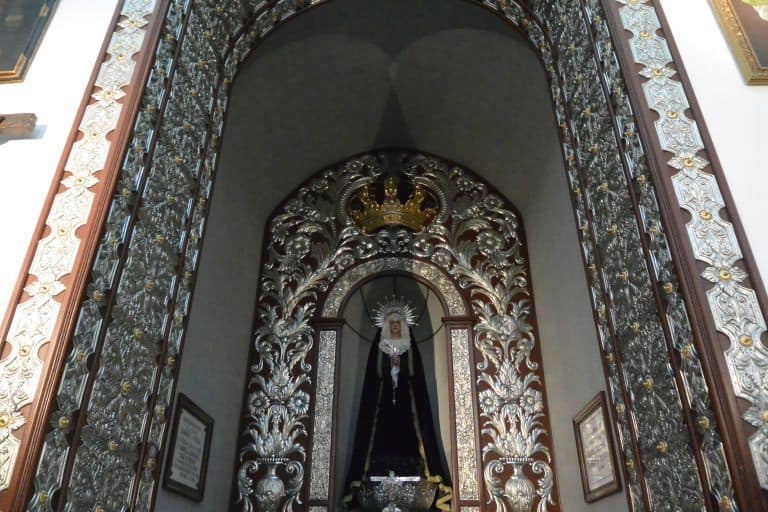 Marbella, Iglesia Mayor de la Encarnacion – decoration, Feb.2018 (Marbella) (Andalucía)