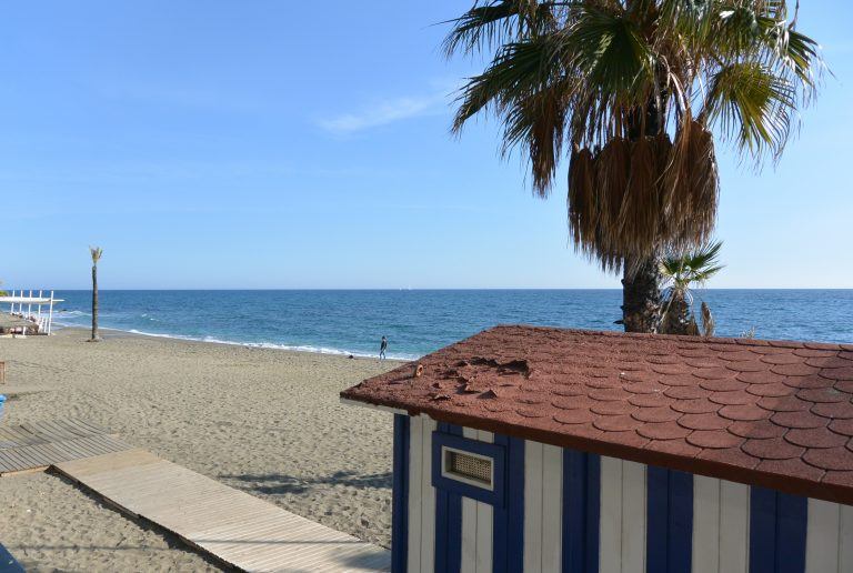 Marbella – beach, Feb.2018 (Marbella) (Andalucia)