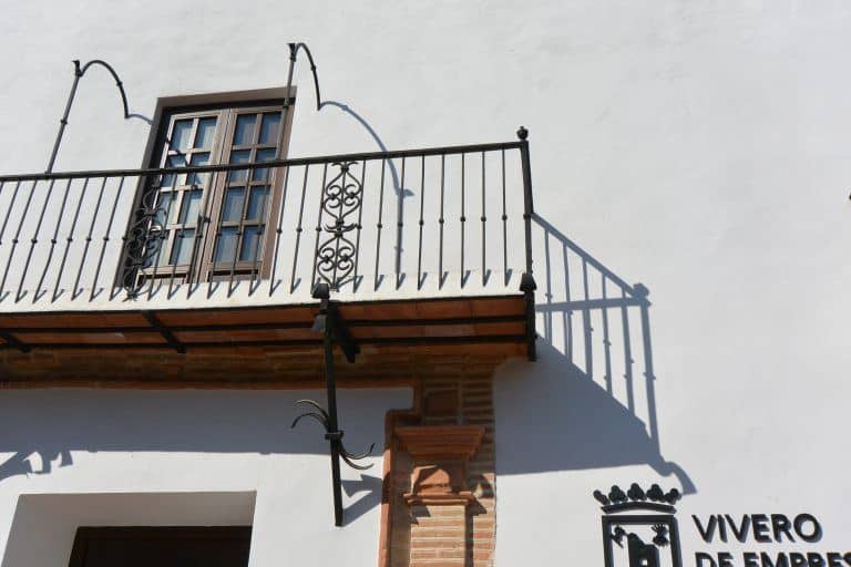 Marbella – balcony and shadows, Feb.2018 (Marbella) (Andalucía)