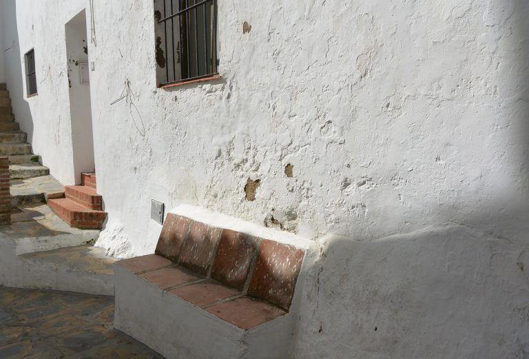 Casares – bench, Feb.2018 (Casares) (Andalucia)