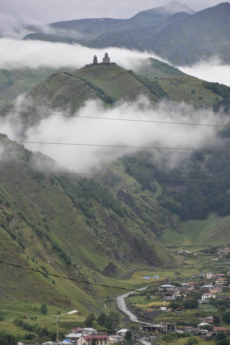 Kazbegi (19) (ステパンツミンダ（カズベギ）)