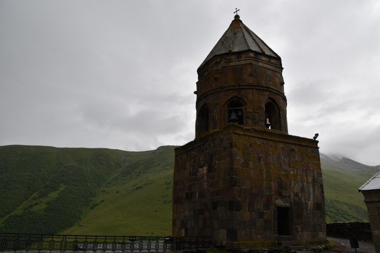 Kazbegi (9) (ステパンツミンダ（カズベギ）)