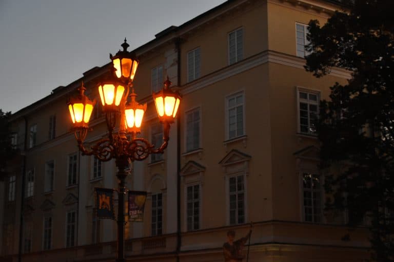 Lviv (105) (リヴィウ)