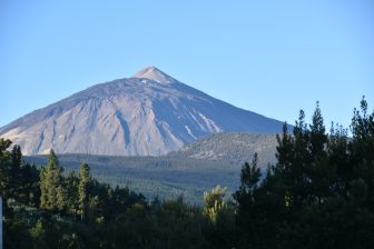 ツアーで行ったテイデ国立公園のテイデ山