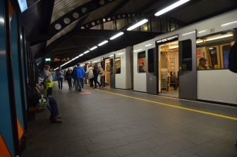 Norway-Oslo-metro-platform