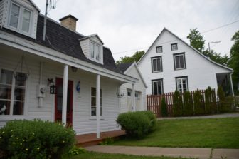 Canada-Quebec-Ile d'Orleans-wooden houses