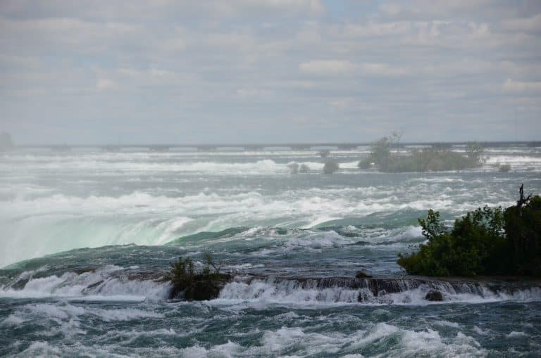 Niagara (33) (Niagara)