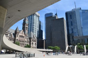 Una passeggiata nel distretto finanziario di Toronto