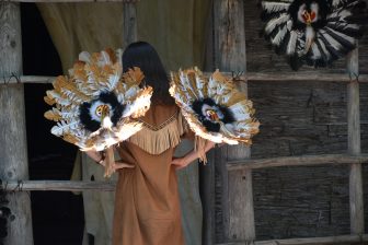 Canada-Quebec-Wendake-Onhoüa Chetek8e-traditional dance