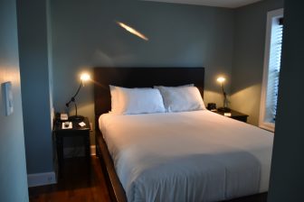 Canada-Prince Edward Island-Charlottetown-Great George Hotel-bedroom