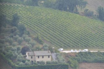 イタリア　ウンブリア州　オルヴィエート　郊外の景色