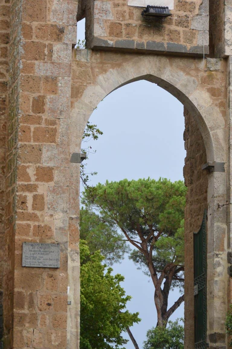 Orvieto (68) (Umbría)