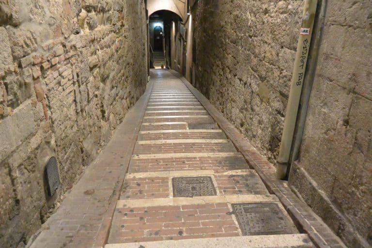 Perugia (32) (Umbría)