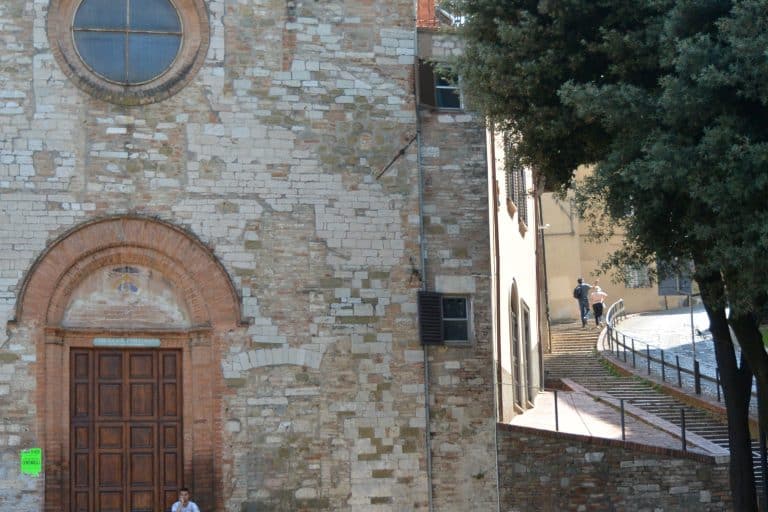 Perugia (73) (Umbría)