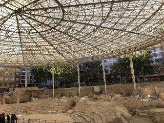 Spain-Zaragoza-Museo del Teatro de Caesaraugusta-ruin-roof-people