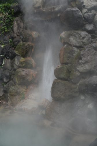 Japan-Kyushu-Oita-Beppu-Hell Tour-"Tatsumaki Jigoku"-geyser