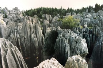 China-Shilin-Stone Forest-view