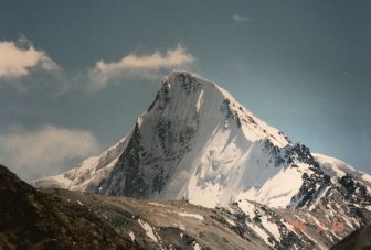 Pakistan-around Sust-mountain-summit