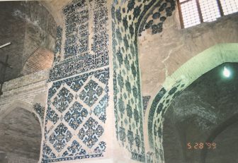 Iran-Tabriz-Blue Mosque-pillar-pattern