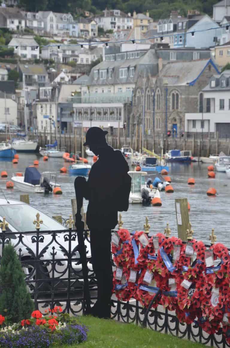 Looe (49) (Looe)